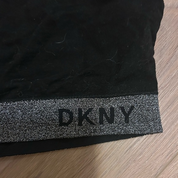 DKNY Women’s Black Sports Bra/Bralette Size M with sparkly silver band - Picture 3 of 4
